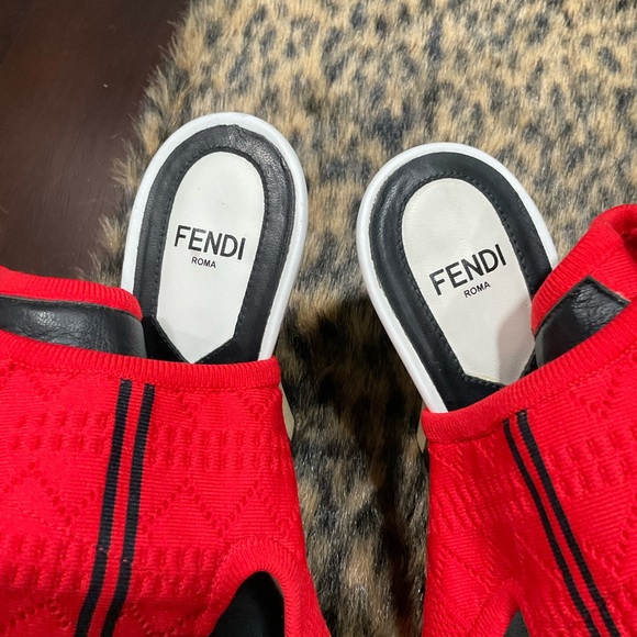 FENDI ELASTIC AND NEOPRENE HEELED SANDALS - Picture 15 of 16